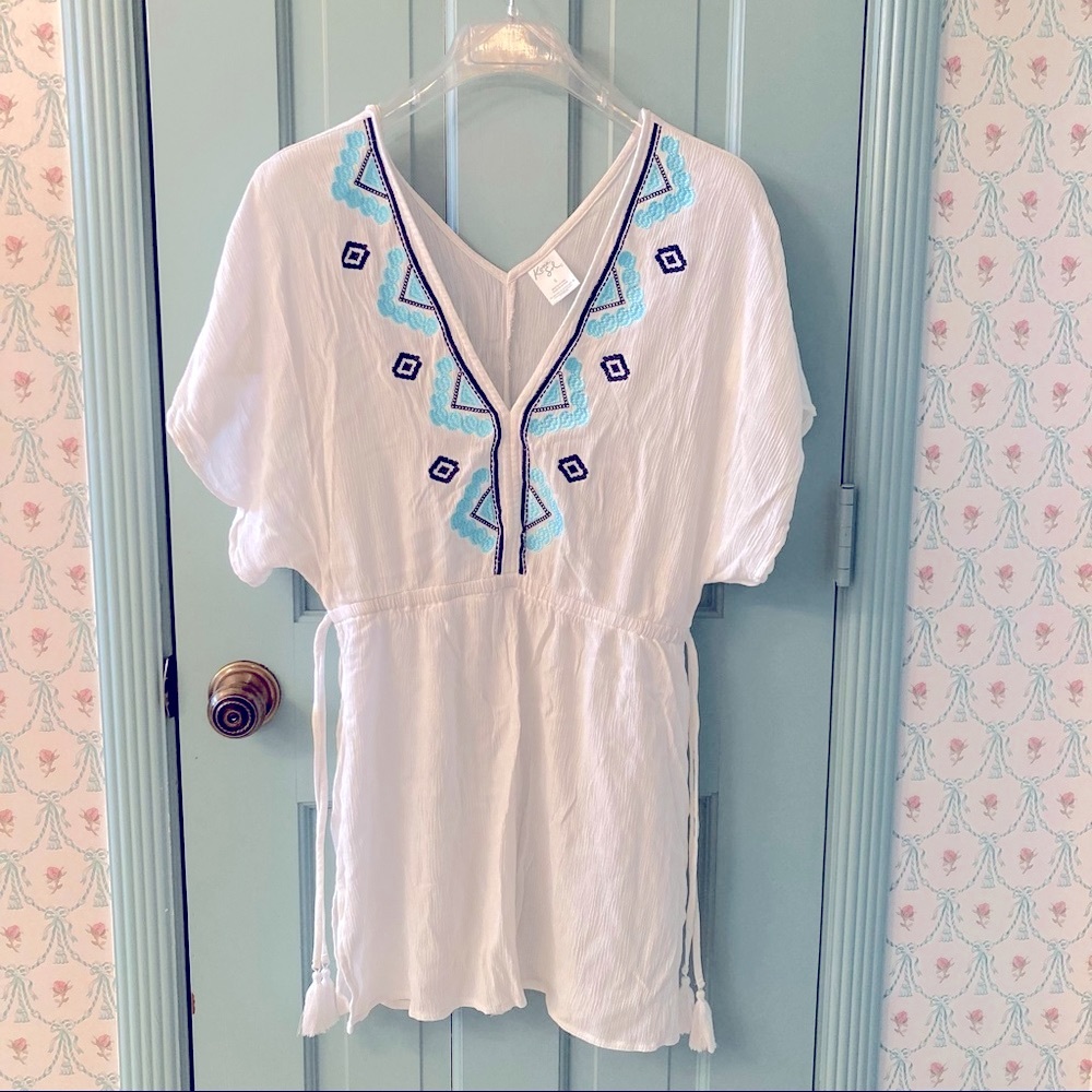 NWOT Kona Sol Cover Up Size S